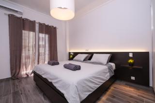The Athenian Flat - 8