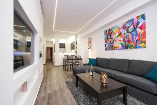 The Athenian Flat - 5