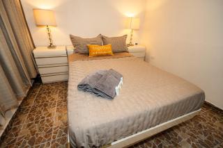 Compact Haven with Private Entrance and FREE Parking and Laundry - Ponce - 6