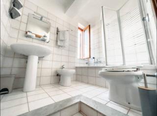 Three-Square house {apartment} - Gioiosa Marea - 9