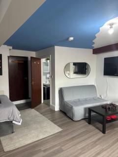 Modern & Cosy Studio Near City Centre - Leeds - 1
