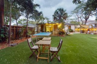 Walking On Sunshine - Fort Lauderdale - 7