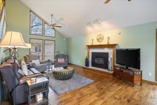 Life's Better At The Lake - 4