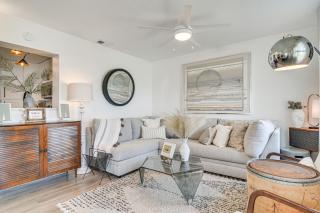 Redington Beach Coastal Retreat - Walk to Beach! - 2