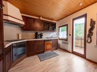 Serene Stay by the Moselle - 3