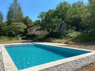 Schöne Villa im Herzen der Ardéche mit privatem Pool - Sampzon - 0