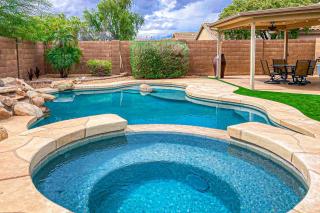 Local Living in Apache Junction - 8