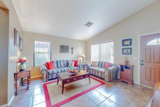 Local Living in Apache Junction - Apache Junction - 6