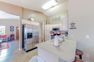 Local Living in Apache Junction - Apache Junction - 2