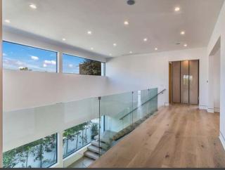 Luxurious Retreat - Modern House with Pool - Los Angeles - 1