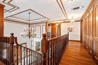 Pool & Hot Tub! Historic FL Charm! Billiard & Ping pong, Walk to the Beach - Fort Lauderdale - 9