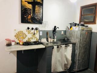 apartamento fica perto da praia posto 12 pequeno porem acnvhegante - 1