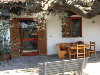 ANDORA, Villa INDIPENDENTE, ammessi ANIMALI, entrata e Giardino Dehor privato, luogo rigenerante ,SOLARIUM,Pace e relax,parcheggio privato gratuito - Laigueglia - 9