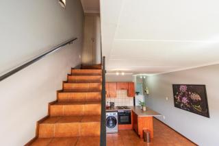 Modern, Spacious & quiet scenery - 7