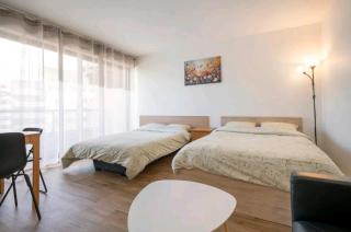 Studio, Centre-Ville T1 - 4