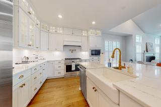 Marlin Chase---30453 Madeira Ln - 2