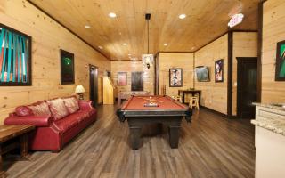 Luxury Lodge - Gatlinburg - 3