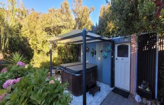 Fantail at Bluestone Retreat - Leeston - 1