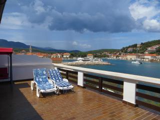 Apartments Makjanić - Jelsa - 2