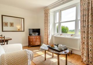 Lodge Farm Cottage - 9