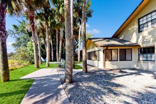Palm Tree Reverie - Port Orange - 9