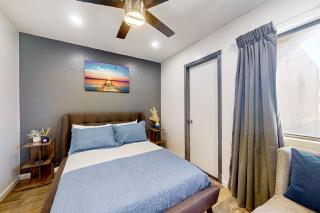 Adobe Sunburst- 3960 - 1