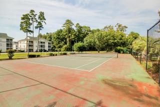 Golf Course Getaway - Myrtle Beach - 7
