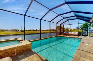 The Pink Flamingo Sanctuary - Cape Coral - 9