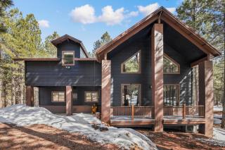 Bear Foot Lodge - Forest Lakes Estates - 0