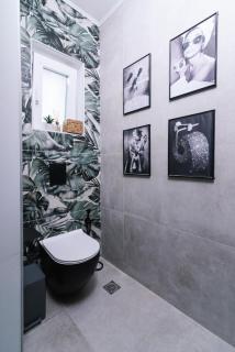 Iceberg Suite with Jacuzzi - 6