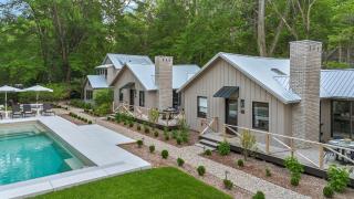 Townie 2 - The Sage by Juniper Holiday + Home Unit - 9