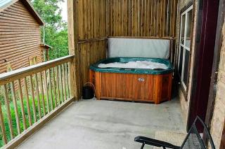 Evergreen Majesty Lodge - Sevierville - 8