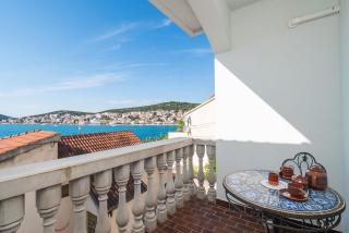 Apartments Branko - Tisno - 7