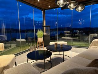 Sjøutsikt, jacuzzi og solfylt - Bergen - 5