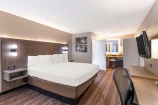 Best Western Plus Stovall's Inn - Anaheim - 6