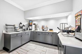 SureStay by Best Western Huntsville University Area - 5