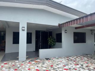 SRH APARTMENT- entire one bedroom unit with kitchen & a bathroom - 3km away from Nadi international airport - 8