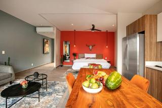 Oasis Studio - Puerto Vallarta Downtown Malecon, with City, Ocean & Mountain Views - Puerto Vallarta - 3