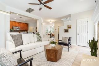 Perfect Central Location w Free Prkg and Cozy Beds - Austin - 2