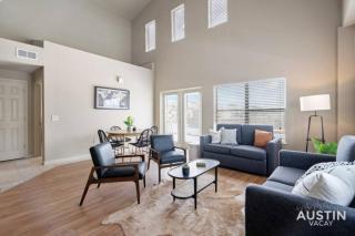 Spacious Downtown Austin Retreat for Large Groups - Austin - 1