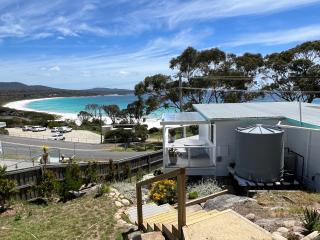 PIPI SHACK - iconic waterfront shack Binalong Bay - Binalong Bay - 9