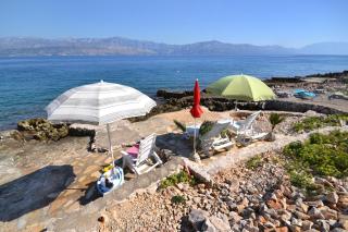 Family friendly apartments with a swimming pool Splitska, Brac - 23224 - Supetar - 7