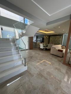 Casa de alto padrão - 2