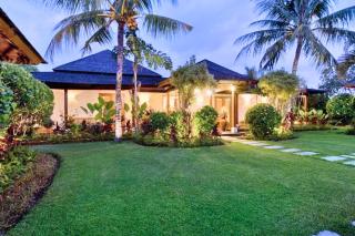 Leah 6 BR Private Pool Villa JU26 - Ketewel - 2