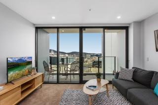 Central Canberra 2-Bed with Gym & BBQ Area - Canberra - 0