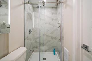 Lovely 2BDR in Heart of Plateau Mont-Royal C - Montreal - 4