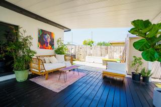 Zen Mykonos style waterfront home - Hollywood - 8