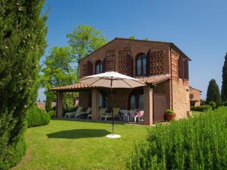 Apartment in farmhouse with garden and pool - Montaione - 0