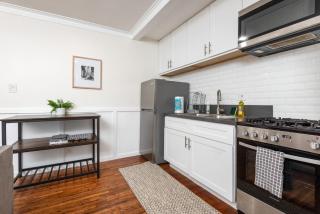Sunset Strip Gem Luxury 1 bedroom Apt Sleep 4 - 6
