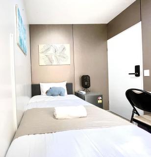 Chic Single Room - Convenient Spot at Pymble - Shared Bathroom - Pymble - 0